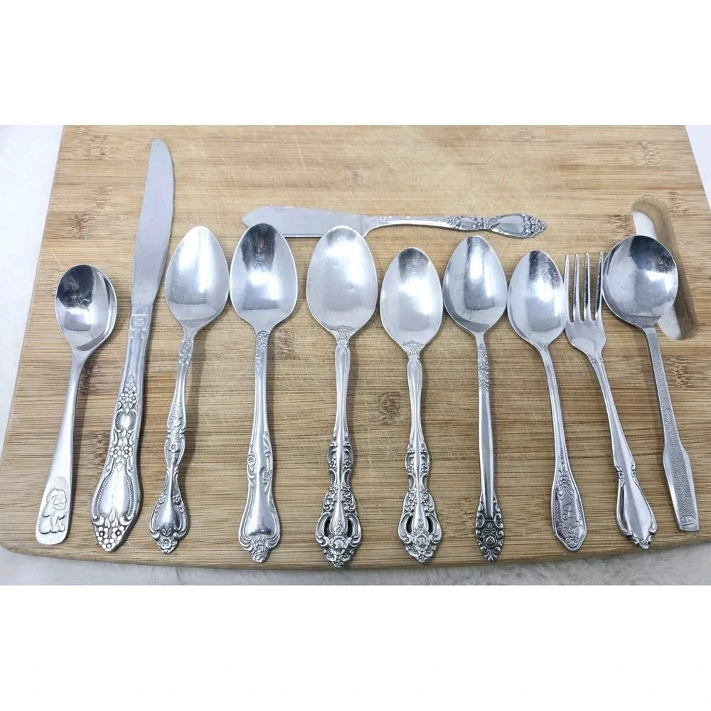 Michelangelo Dinner Forks Oneida Heirloom Stainless Old Cube Logo And‎ Others